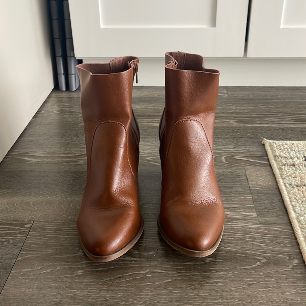 Camel ankle boots